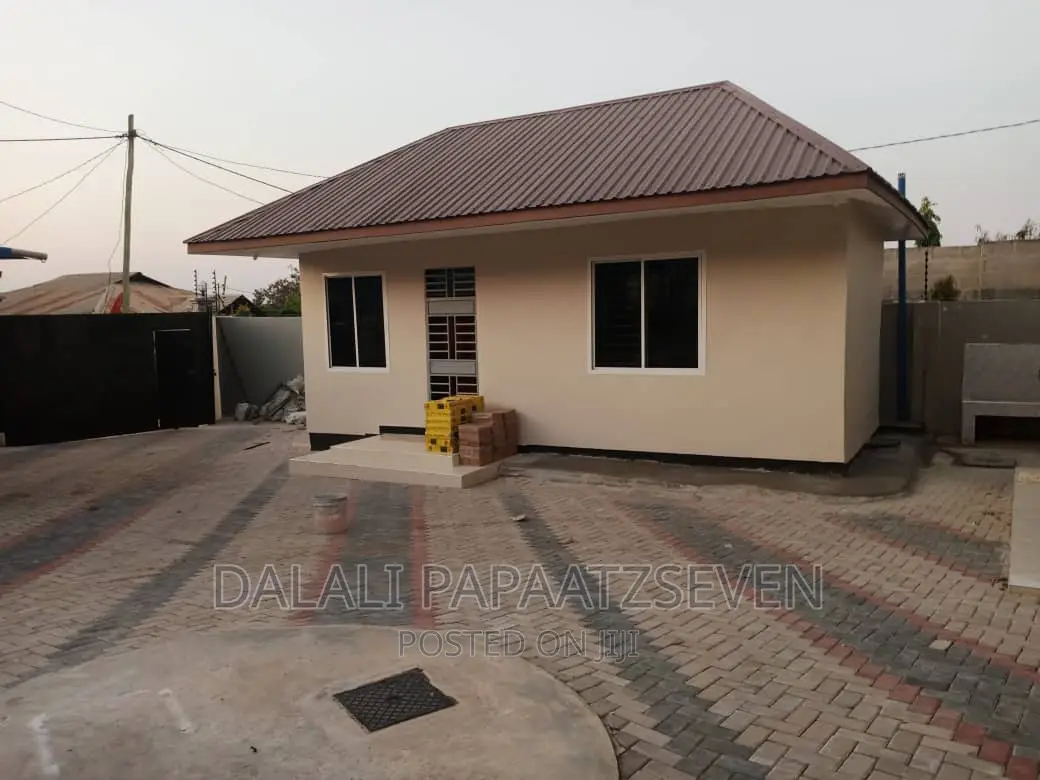 1bdrm Apartment in Dalalipapaatzseven, Kinondoni for rent