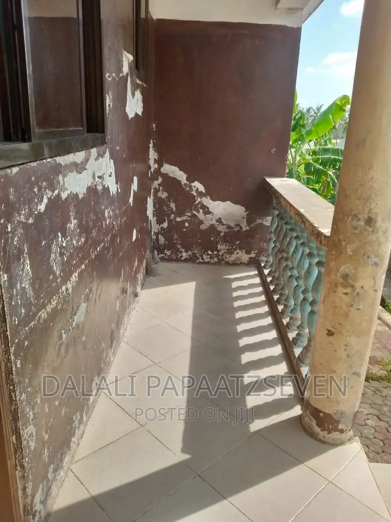 1bdrm Apartment in Dalalipapaatzseven, Kinondoni for rent