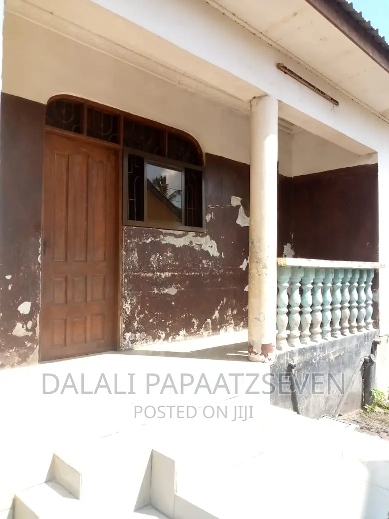 1bdrm Apartment in Dalalipapaatzseven, Kinondoni for rent