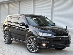 Mitsubishi Outlander 2011 Black