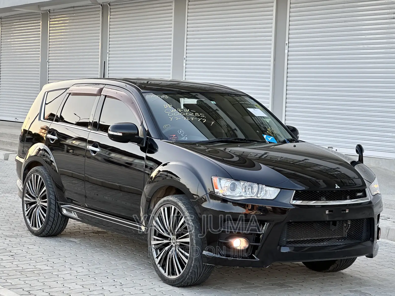 Mitsubishi Outlander 2011 Black