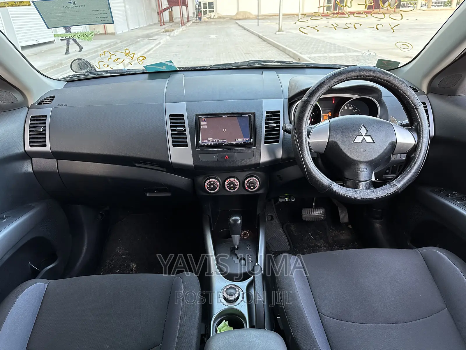 Mitsubishi Outlander 2011 Black