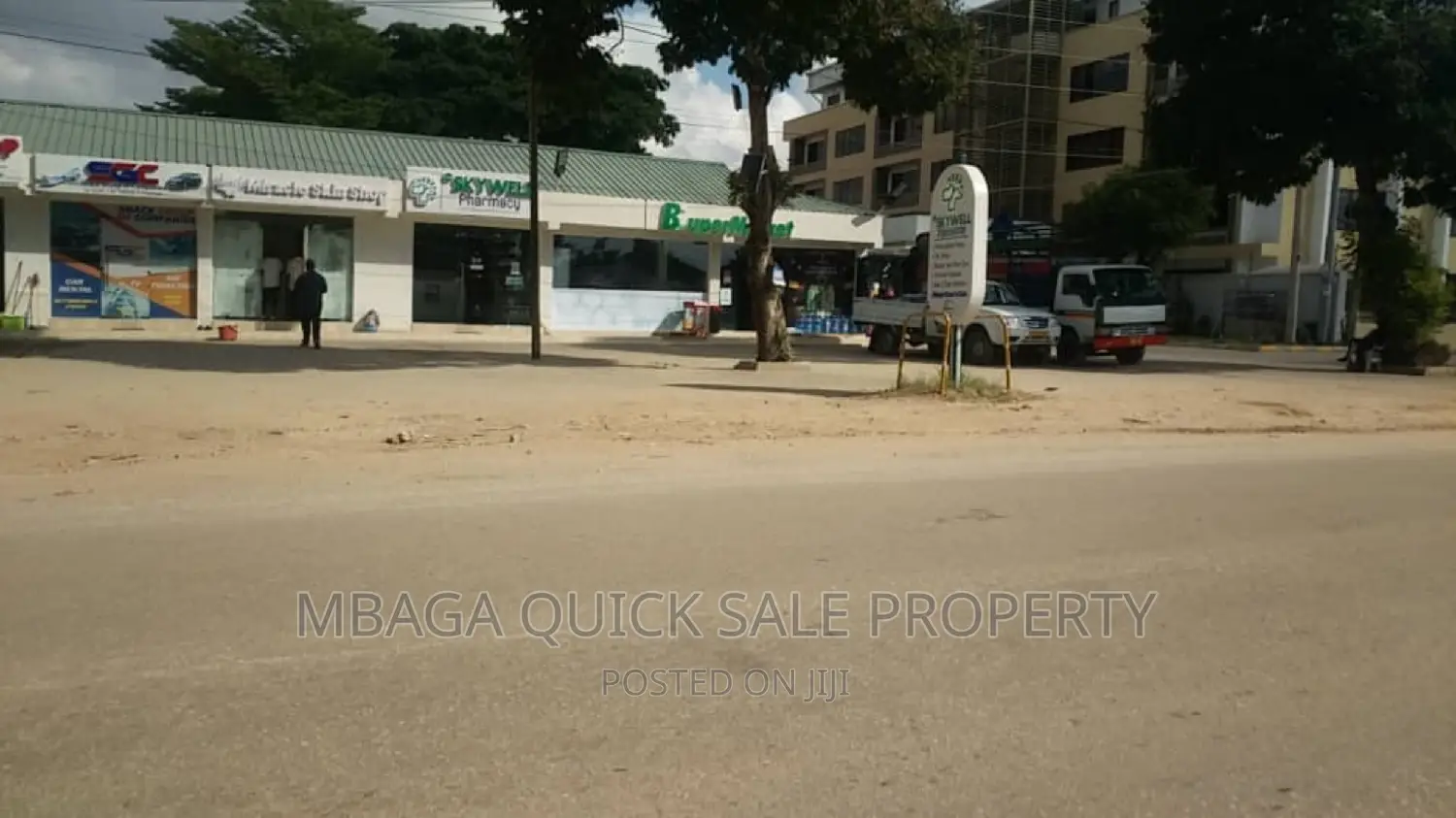 Shop Frem for Rent at Oyster Bay