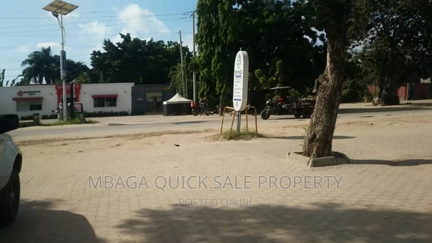 Shop Frem for Rent at Oyster Bay
