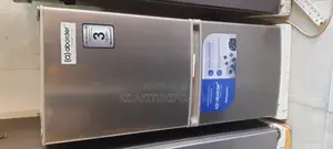 Refrigerator With 150L Aborder