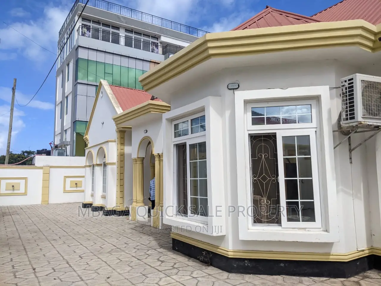 3bdrm Apartment in Mbezi Beach Shoppers for rent