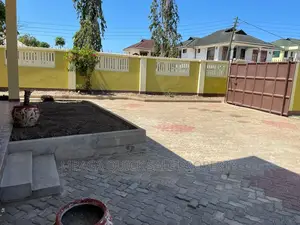 4bdrm House in Bahari Beach, Kunduchi for rent