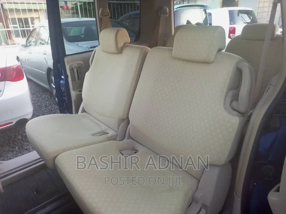 Toyota Sienta 1.5 FWD 2008 Blue