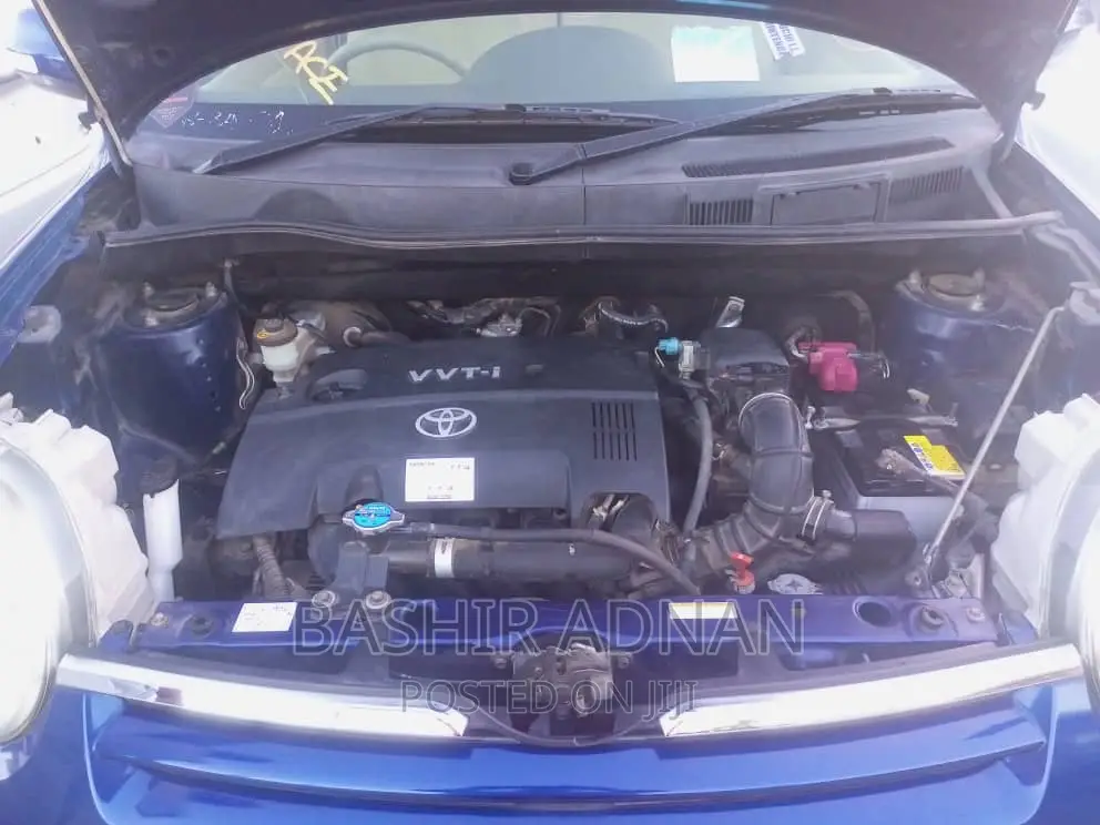 Toyota Sienta 1.5 FWD 2008 Blue