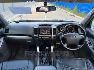 Toyota Land Cruiser Prado 2006 Silver
