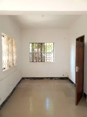 3bdrm House in Mikocheni for rent