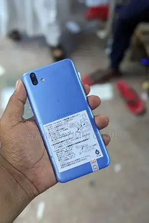 Sharp Aquos Sense SHV40 32 GB