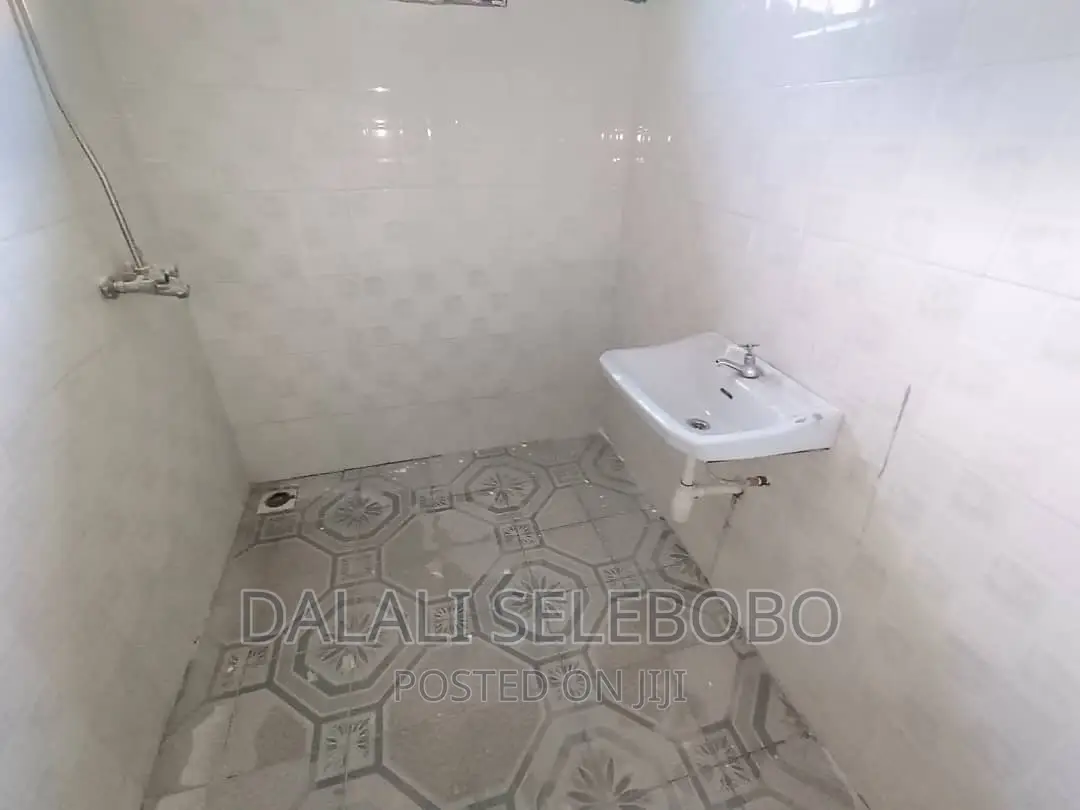 3bdrm Bungalow in Kimara Suka for rent