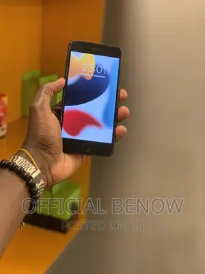 Apple iPhone 7 Plus 32 GB Black