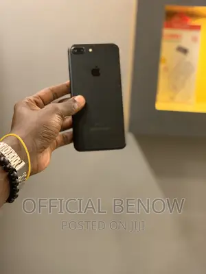 Apple iPhone 7 Plus 32 GB Black