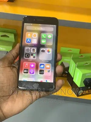 Apple iPhone 7 Plus 32 GB Black