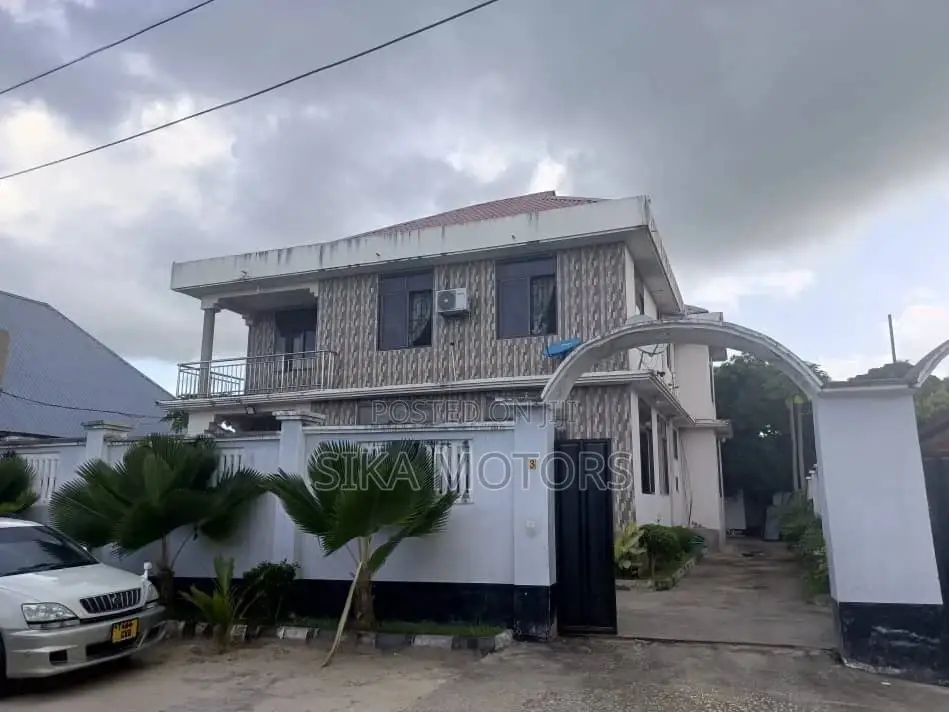 4bdrm House in Sika Citadel, Kinondoni for sale