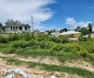 Plot Inauzwa Ipo Madale Kontena