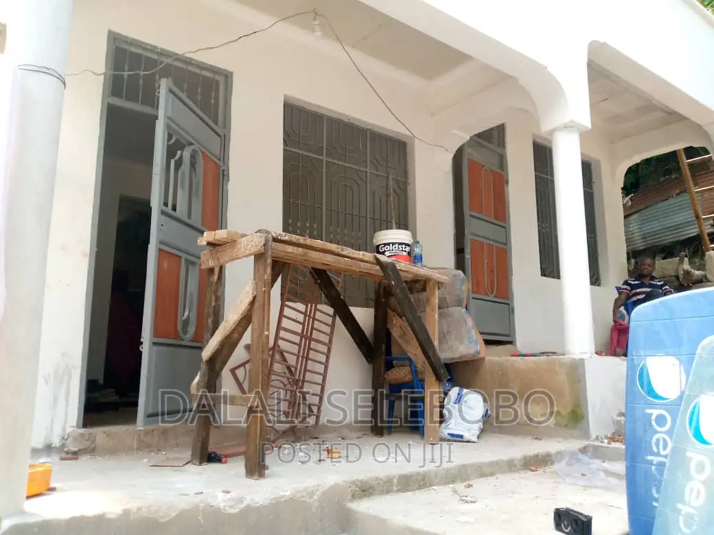Mini Flat in Bunju Near By for sale