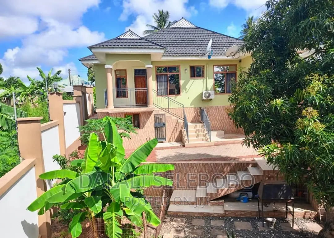 Mini Flat in Bunju Near By for sale