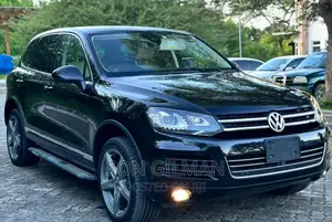 Volkswagen Touareg 2013 Black