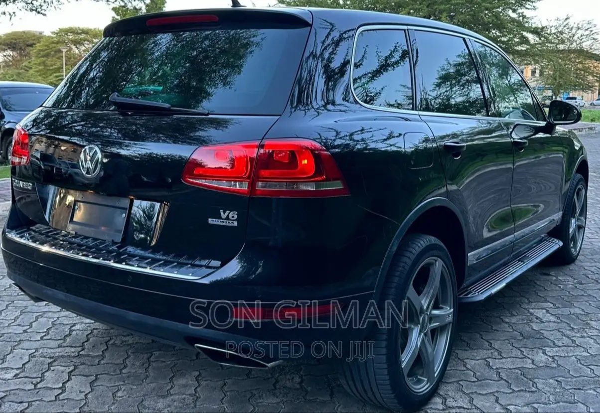 Volkswagen Touareg 2013 Black