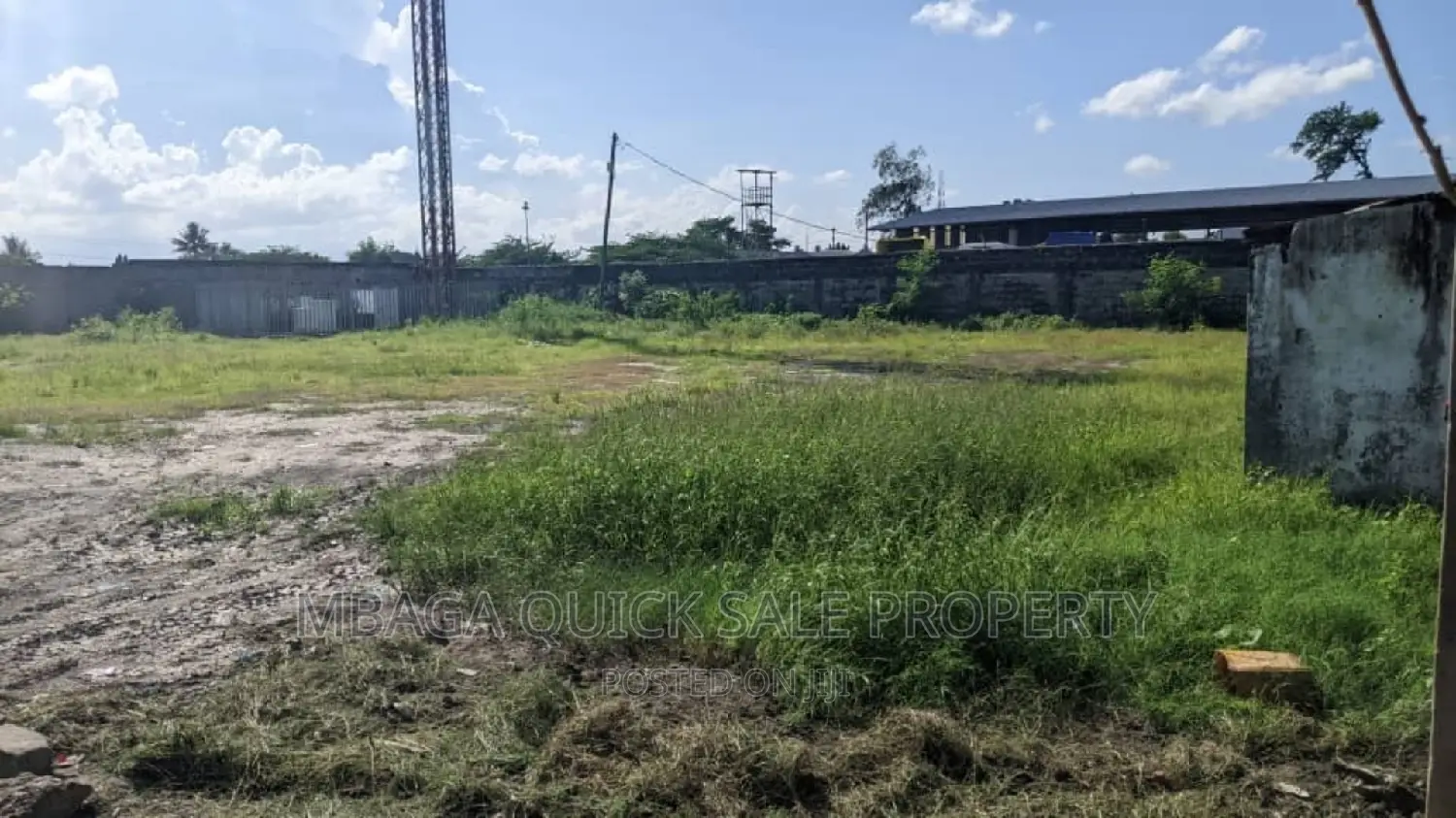 Yard for Rent at Mandela Rd