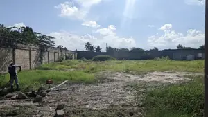 Yard for Rent at Mandela Rd