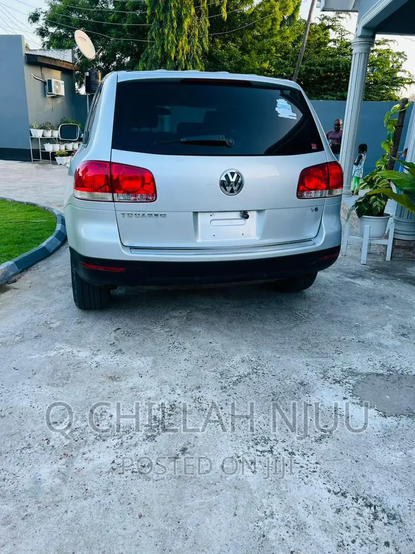 Volkswagen Touareg 2007 Silver