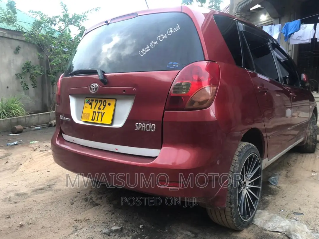 Toyota Corolla Spacio 2003 Burgundy