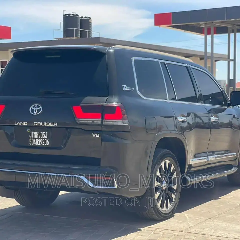 Toyota Land Cruiser 2008 Black