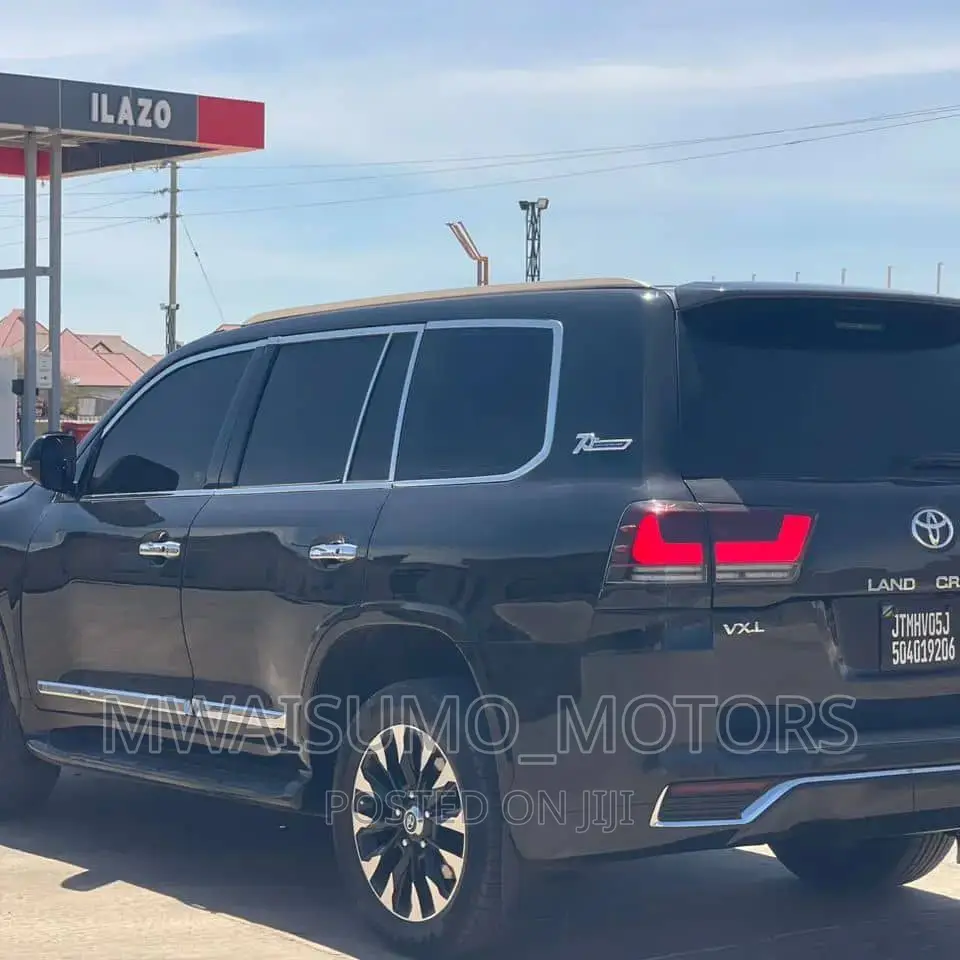Toyota Land Cruiser 2008 Black
