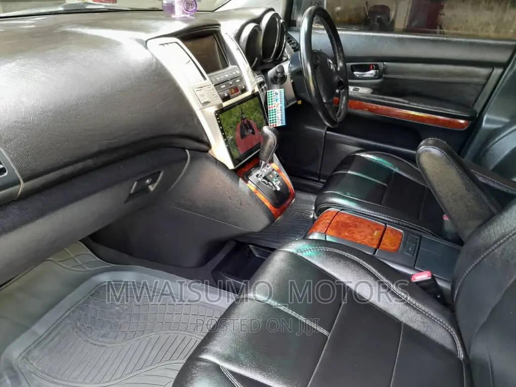 Toyota Harrier 2003 Silver