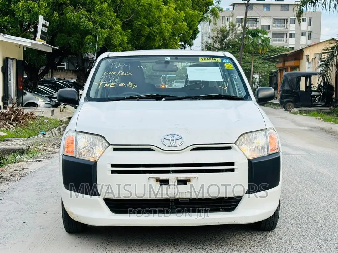 Toyota Probox 2015 White