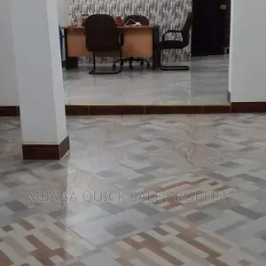 6bdrm Duplex in Goba for sale