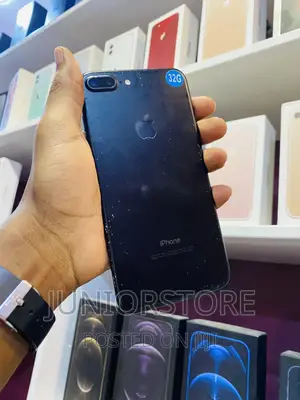 Apple iPhone 7 Plus 32 GB Black