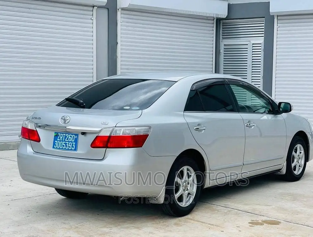 Toyota Premio 2008 Silver