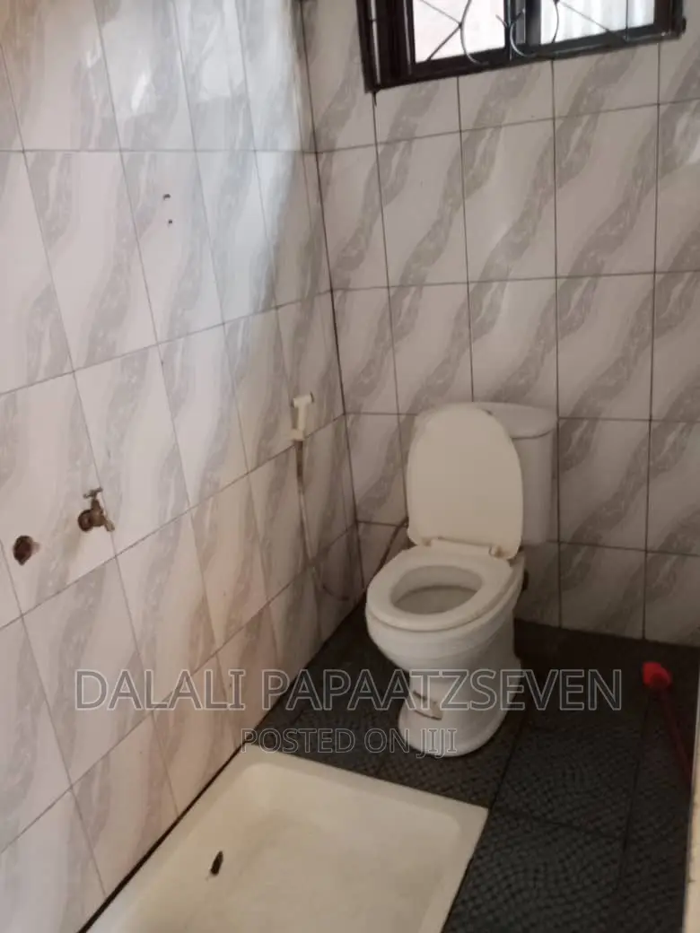 2bdrm House in Dalalipapaatzseven, Kinondoni for rent