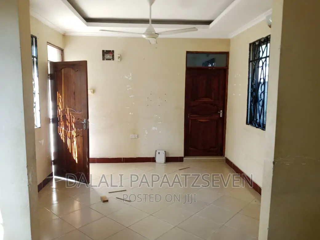 2bdrm House in Dalalipapaatzseven, Kinondoni for rent