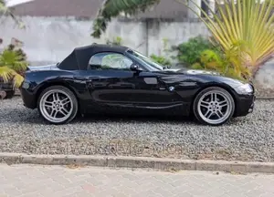 BMW Z4 2004 Black