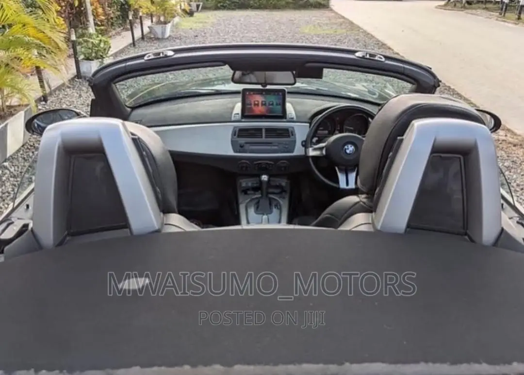 BMW Z4 2004 Black
