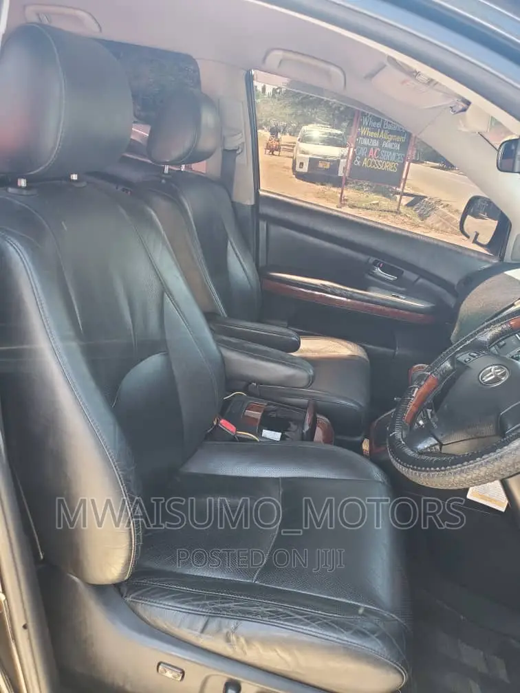 Toyota Harrier 2004 Black