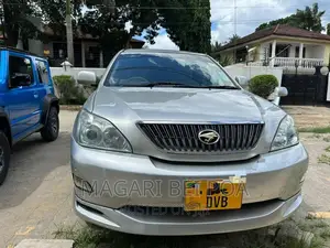 Toyota Harrier 2005 Silver