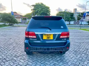 Toyota Fortuner 2007 Gray