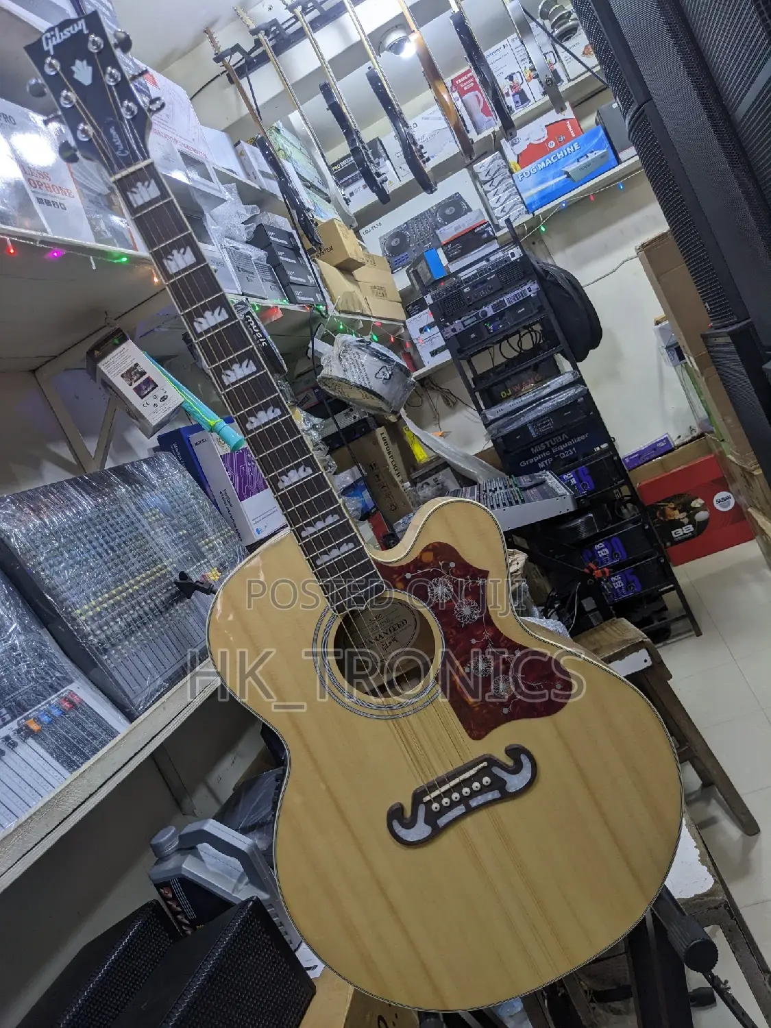 Gibson Guitar