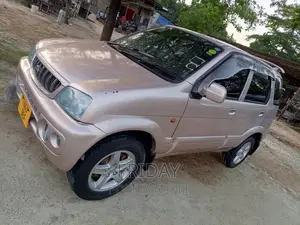 Toyota Cami 2004 Gold