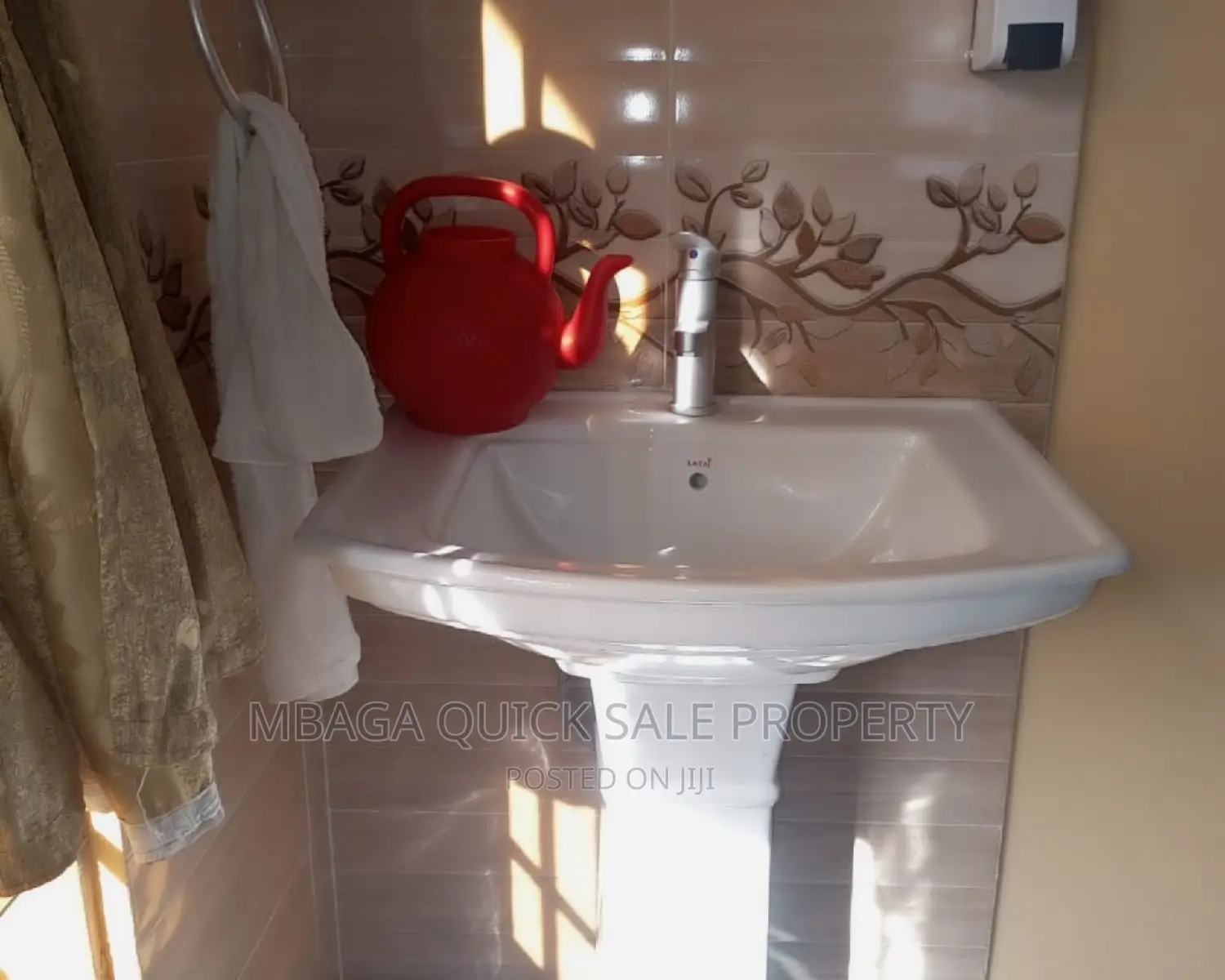 3bdrm House in Tegeta Namanga, Bunju for sale