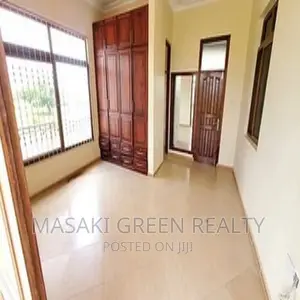 4bdrm House in Ununio Beach, Kunduchi for sale