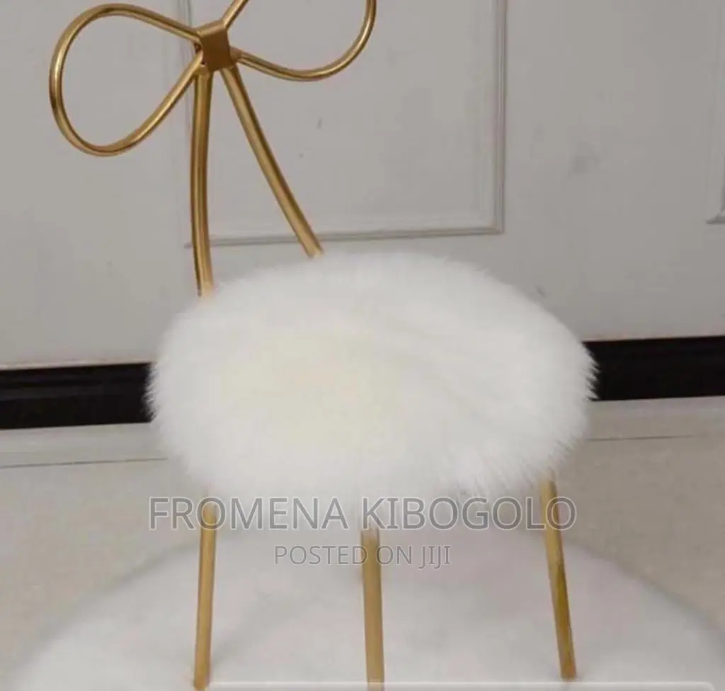 Mini Rugs Za Manyoya