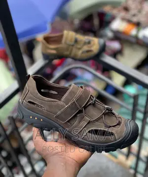 Opens Shoes Brand New.G.Ten
